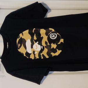 Bape T-shirt 1st camo bape head size L